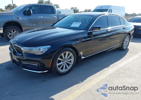 2017 BMW 740I из США, поврежденный, VIN WBA7E2C52HG739745